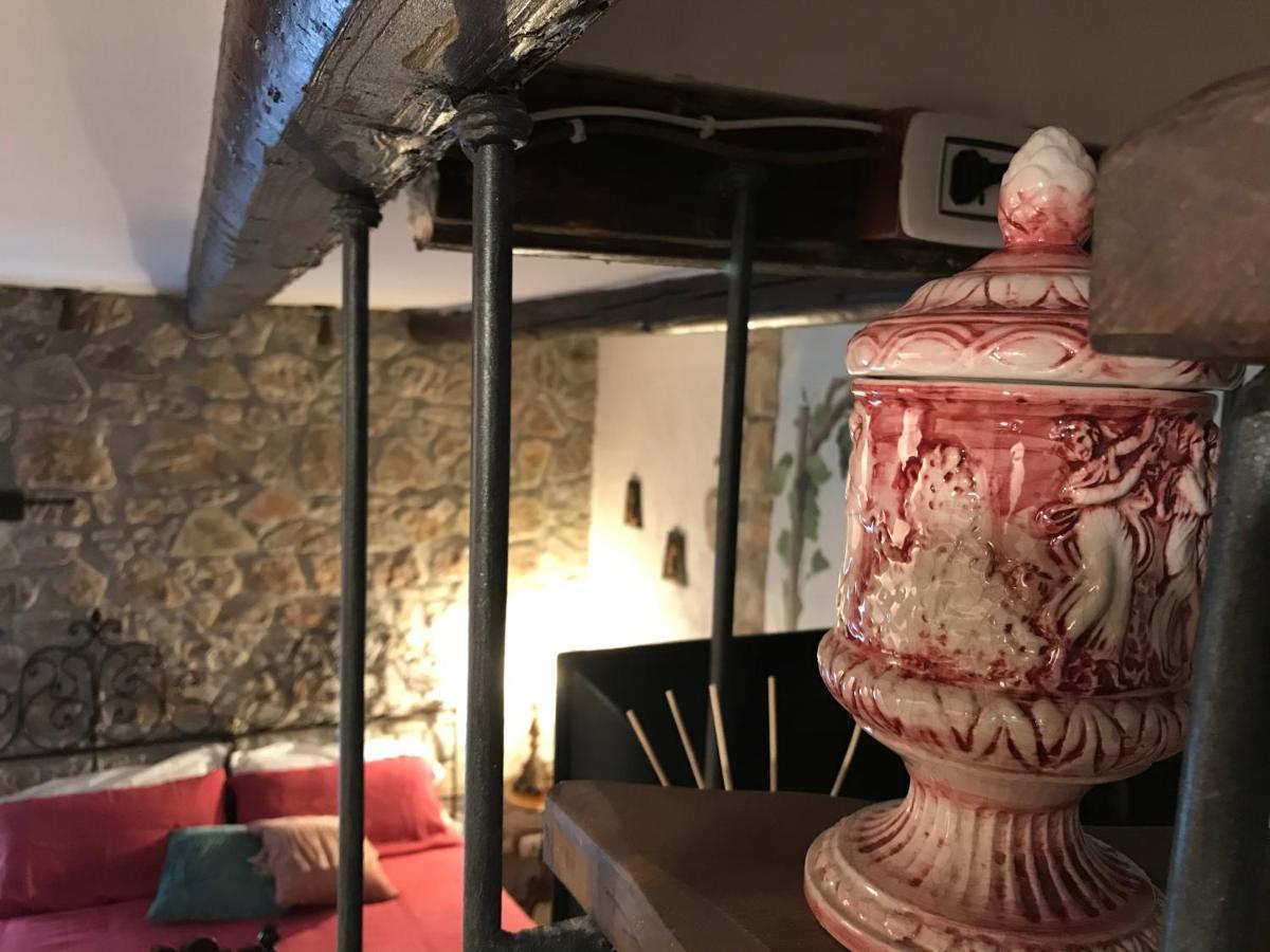 Borgo Manca Suite Sasso di Castalda Exterior foto